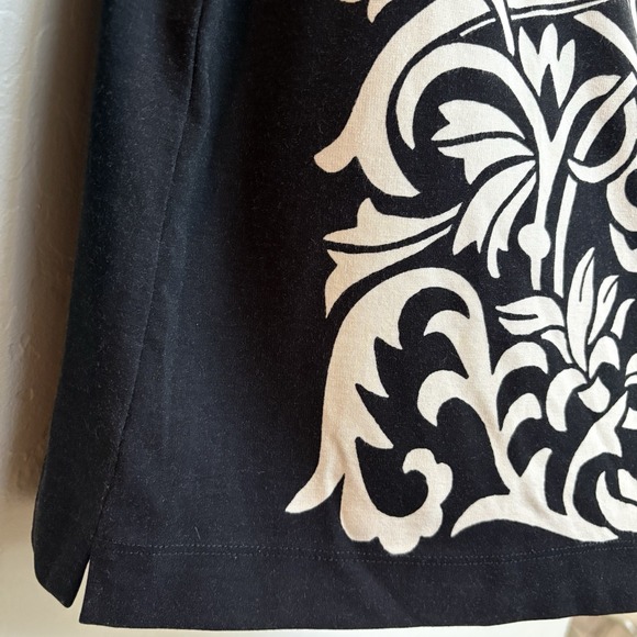 J. Mclaughlin Black Bainbridge Fabric Black 3/4" Floral‎ Vines Print Shirt Med - Picture 4 of 10